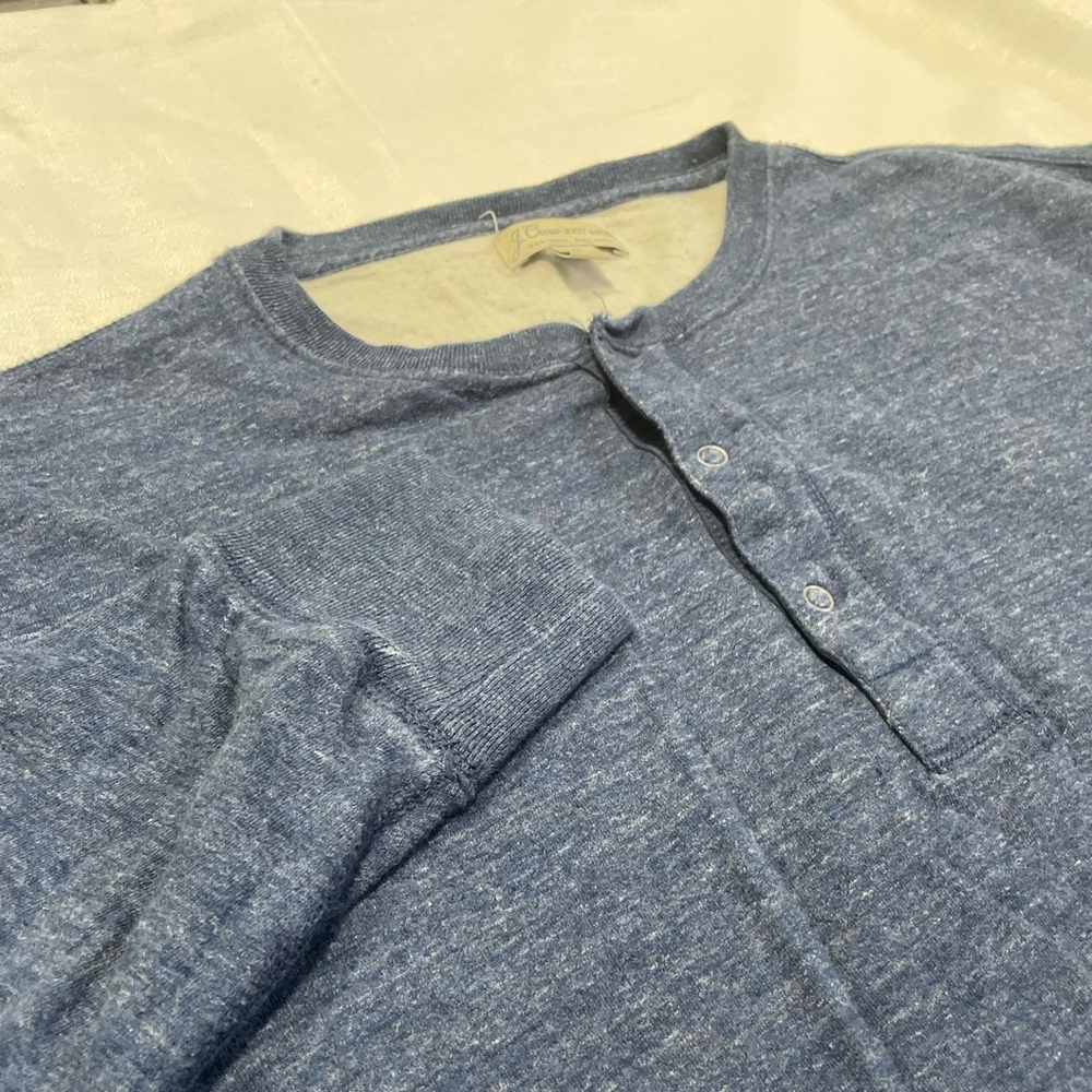 J.Crew Men’s Knit Long Sleeve Top Soft Sweater Size Medium